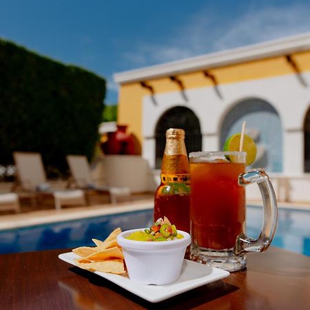 Hotel Plaza Campeche Luaran gambar