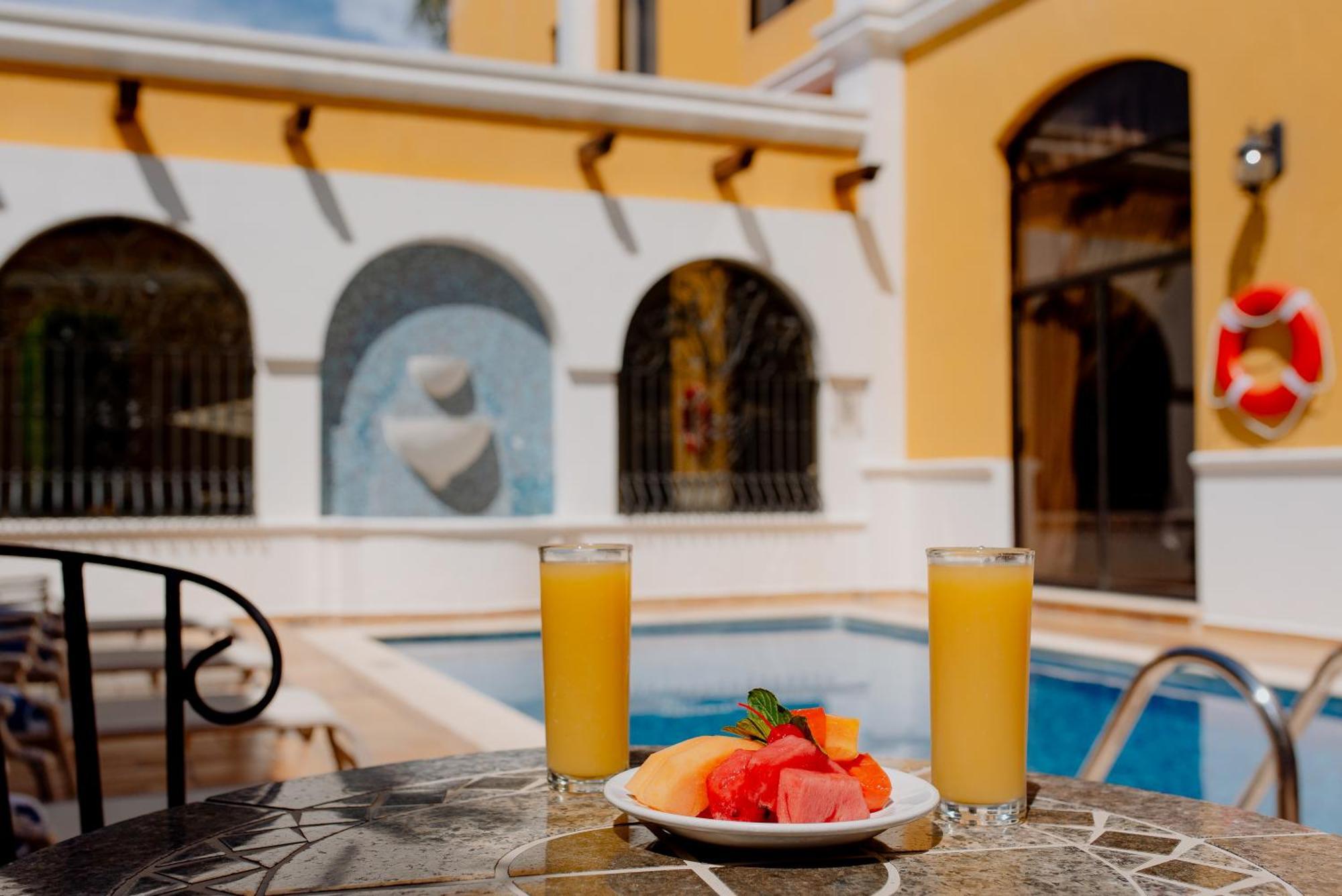 Hotel Plaza Campeche Luaran gambar