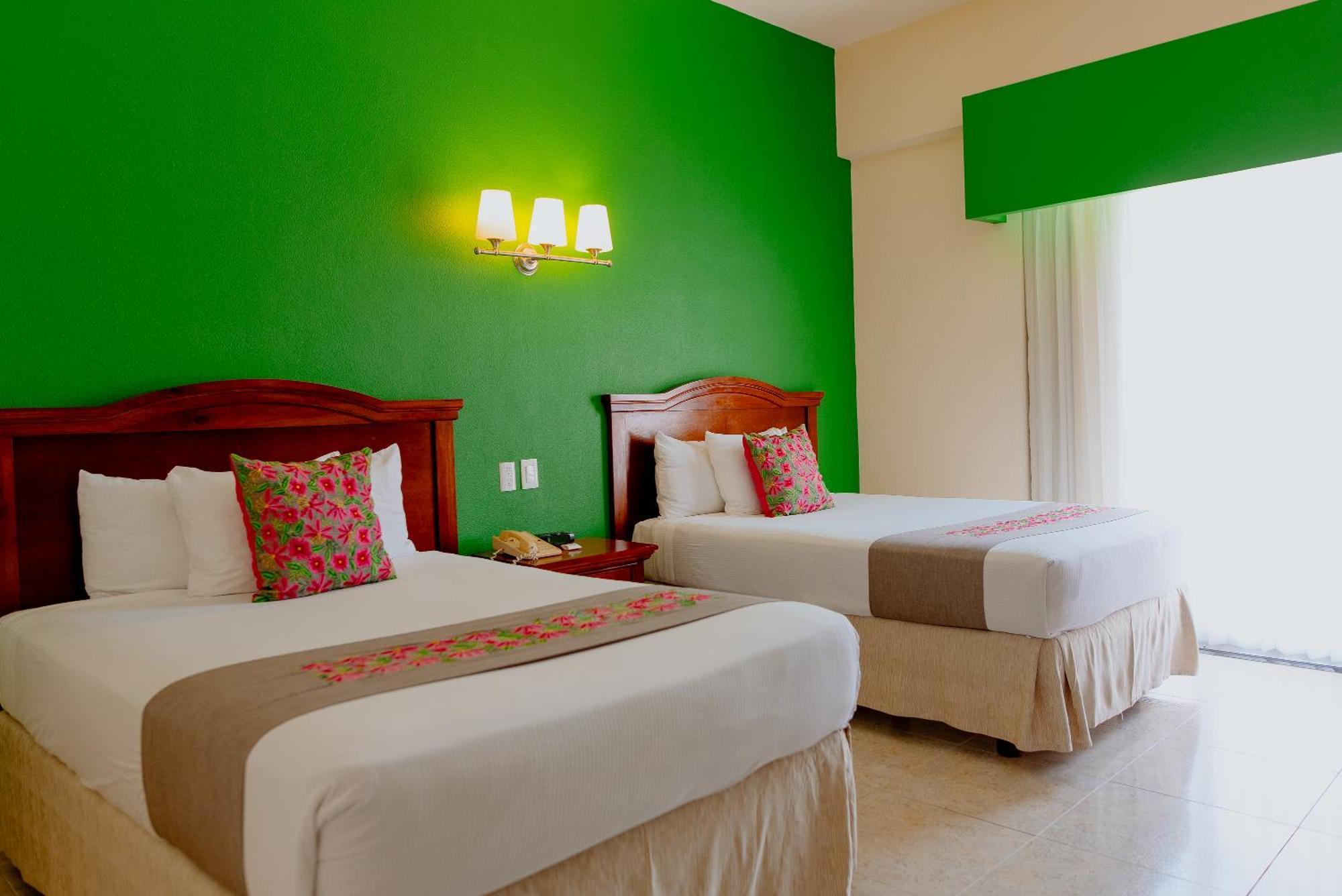 Hotel Plaza Campeche Luaran gambar
